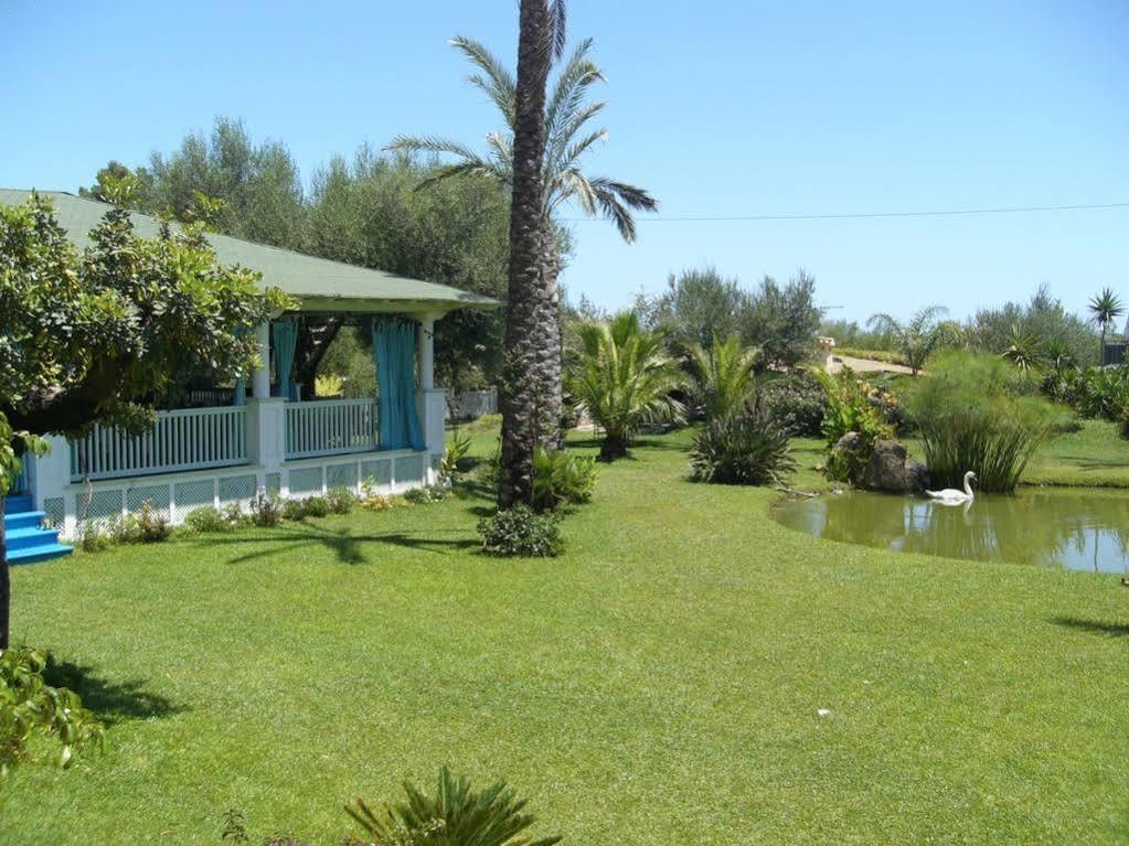 Hotel Mediterraneo Santa Maria Navarrese Exteriör bild